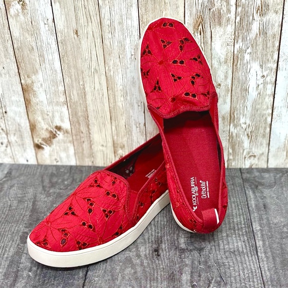 Koolaburra Shoes - Koolaburra by UGG Amiah Lace Floral Slip-On Sneakers [S3231]